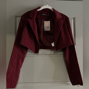 Cropped burgandy pinstriped blazer